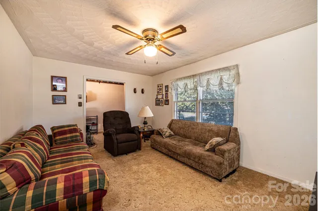 $300,000 | 2347 Plainfield Drive, Conover, NC 28613