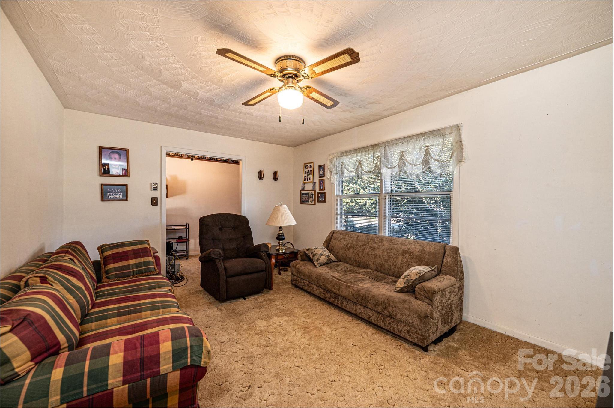 2347 Plainfield Drive Conover, NC 28613 - Photo 35 of 47