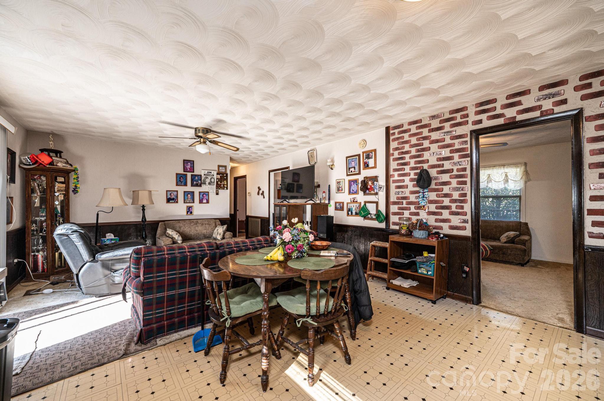 2347 Plainfield Drive Conover, NC 28613 - Photo 38 of 47