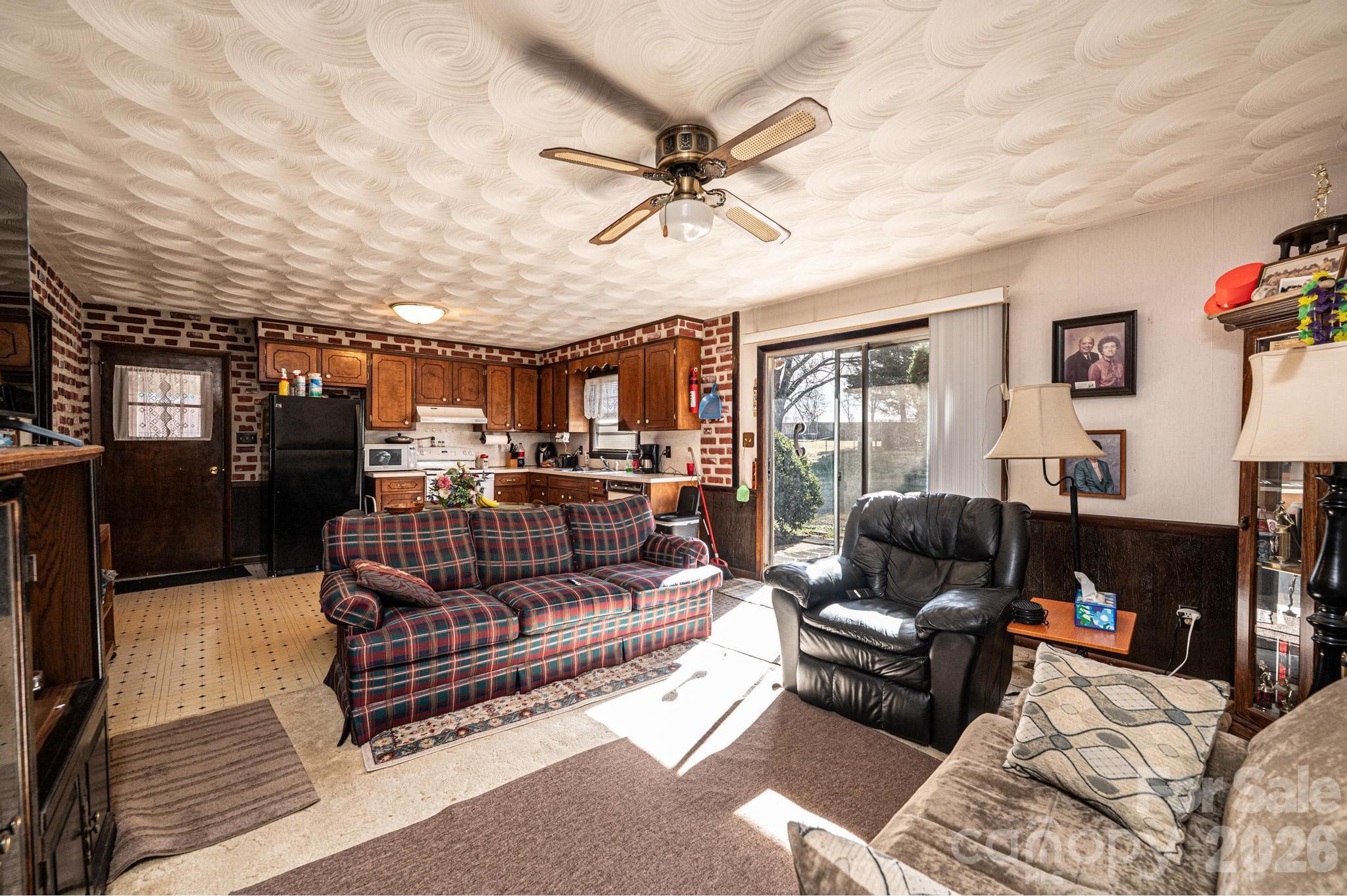 2347 Plainfield Drive Conover, NC 28613 - Photo 40 of 47