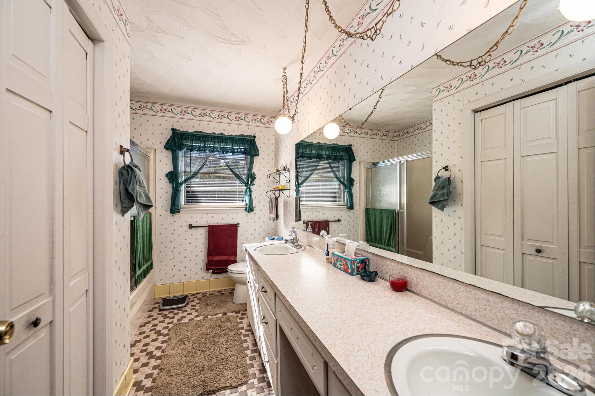 2347 Plainfield Drive Conover, NC 28613 - Photo 46 of 47