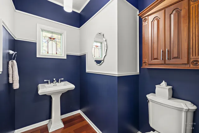 $635,000 | 1 Calais Court, Oakwood Hills, IL 60013