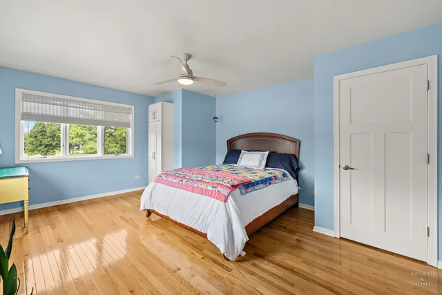 $635,000 | 1 Calais Court, Oakwood Hills, IL 60013