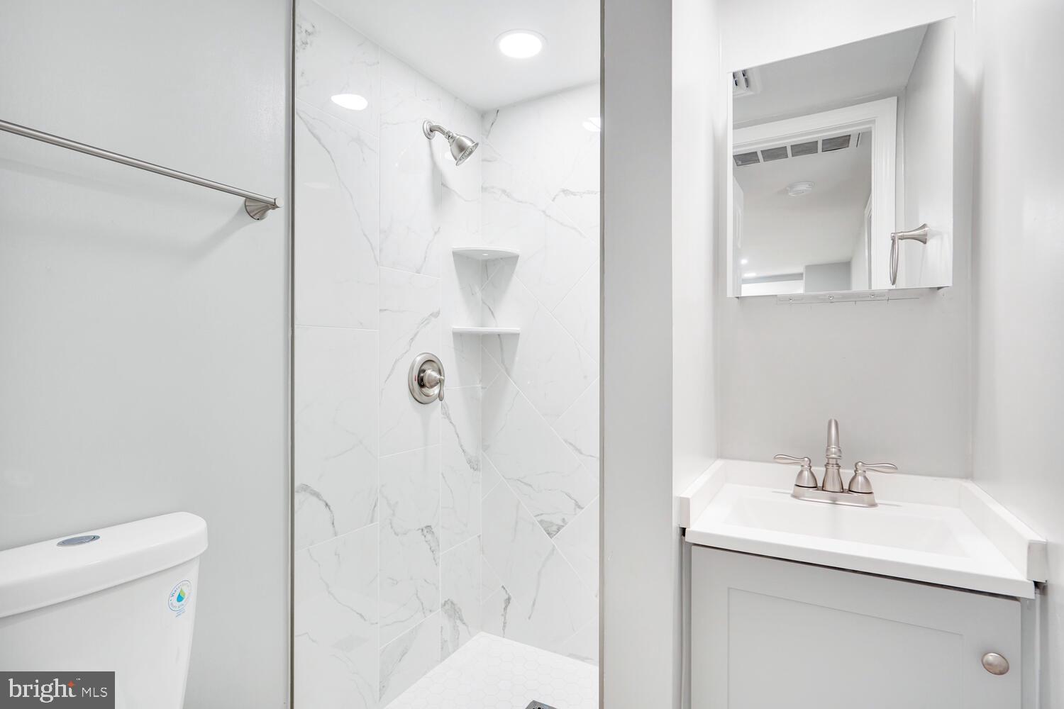 9273 Old Dumfries Road Catlett, VA 20119 - Photo 13 of 52