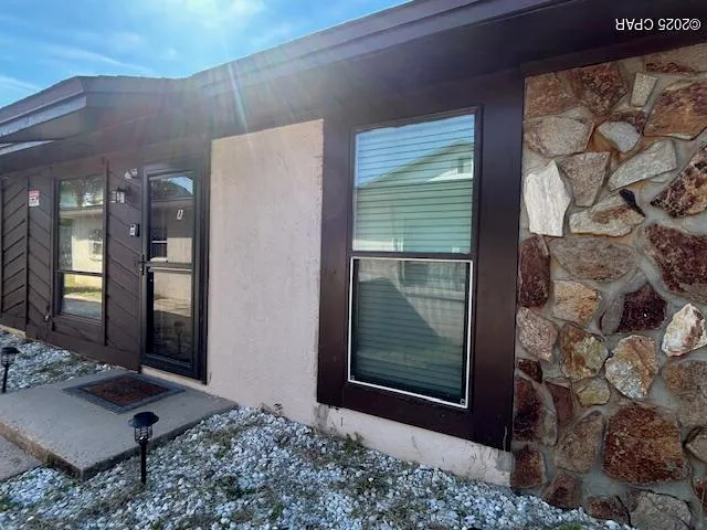 $1,400 | 5617 Sunset Avenue, Unit B, Panama City Beach, FL 32408