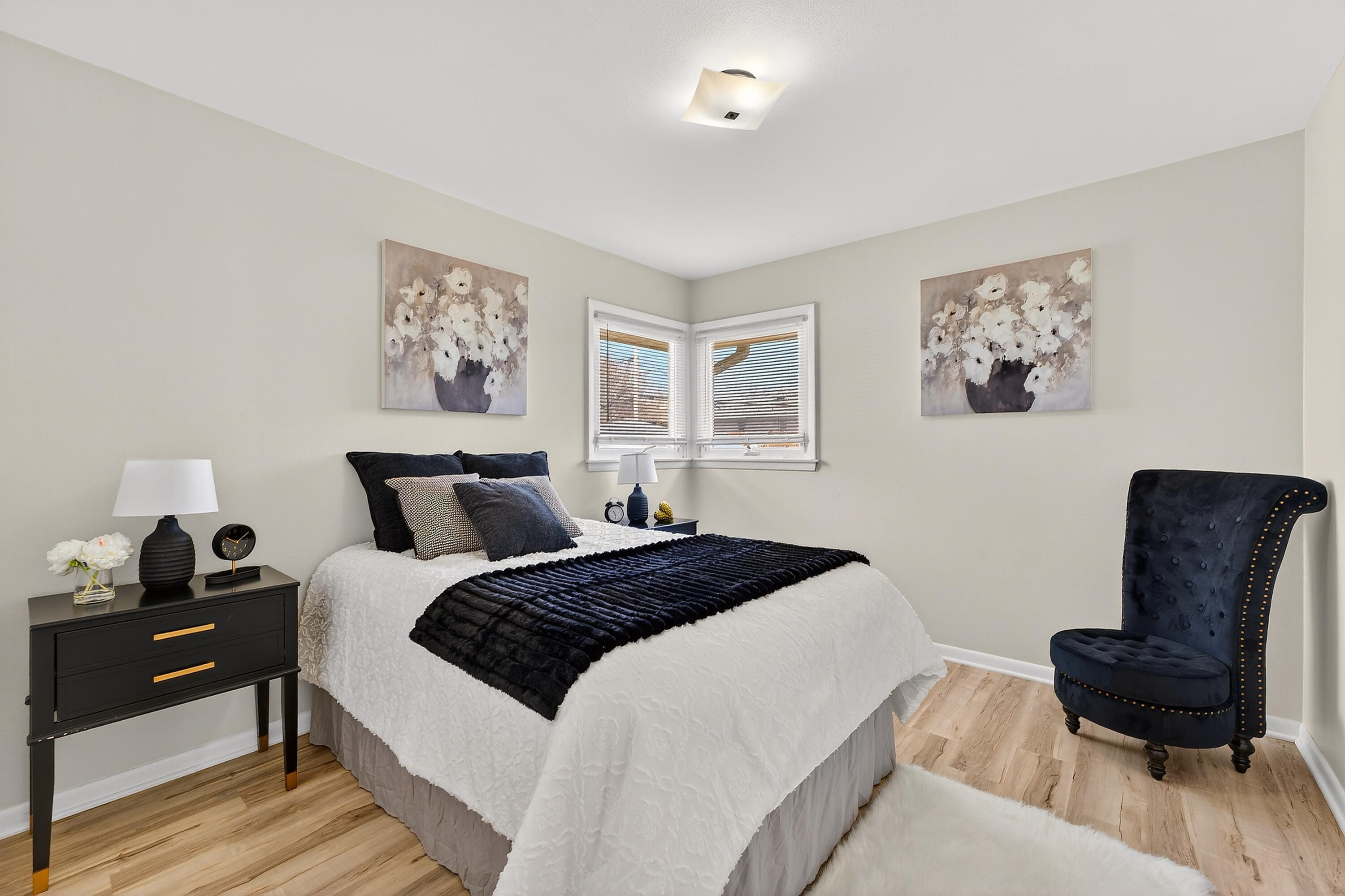 4648 South 14th Street Milwaukee, WI 53221 - Photo 14 of 30 Primary Bedroom