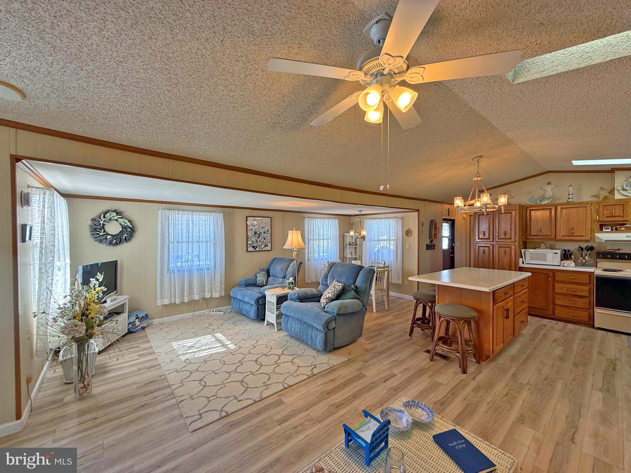 35653 Highlands Way, Unit 182 Rehoboth Beach, DE 19971 - Photo 7 of 33 8'x16' Tip Out