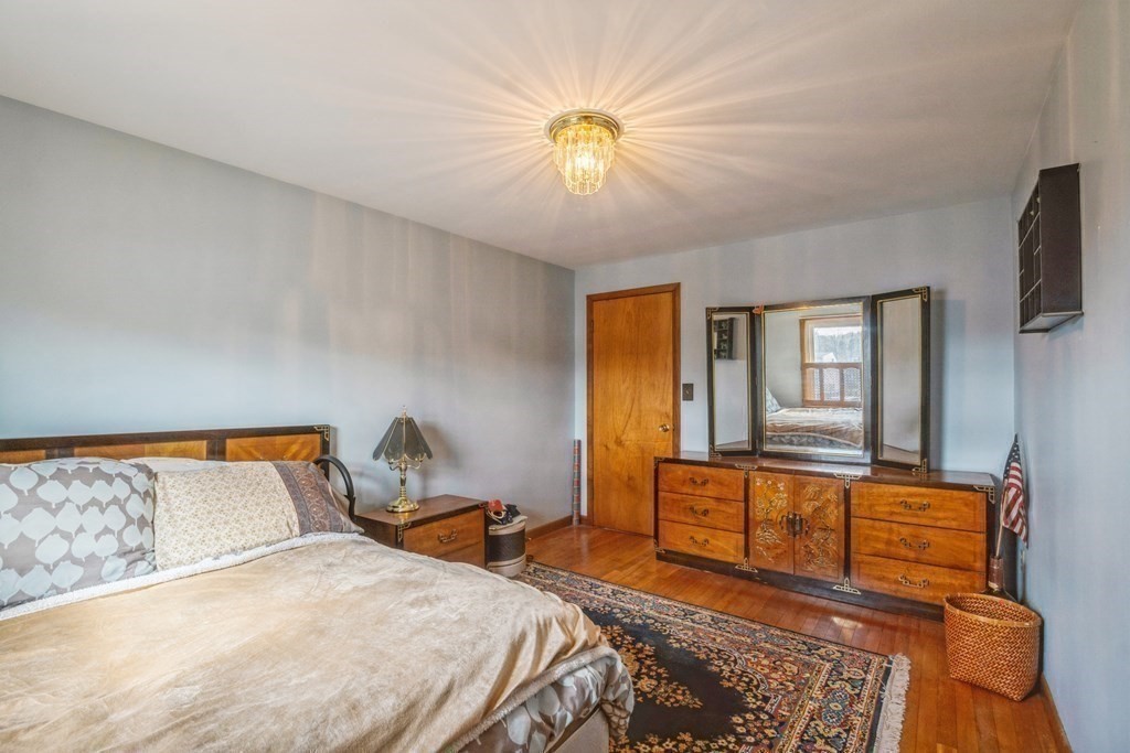 24 Westwood Road Webster, MA 01570 - Photo 20 of 40 Gallery Image 20