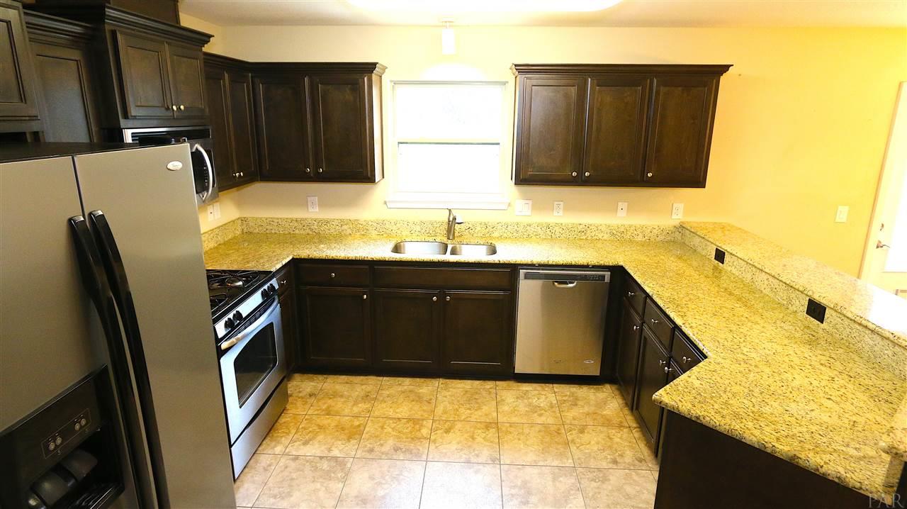1180 Wetherby Road Pensacola, FL 32534 - Photo 15 of 38 Gallery Image 15
