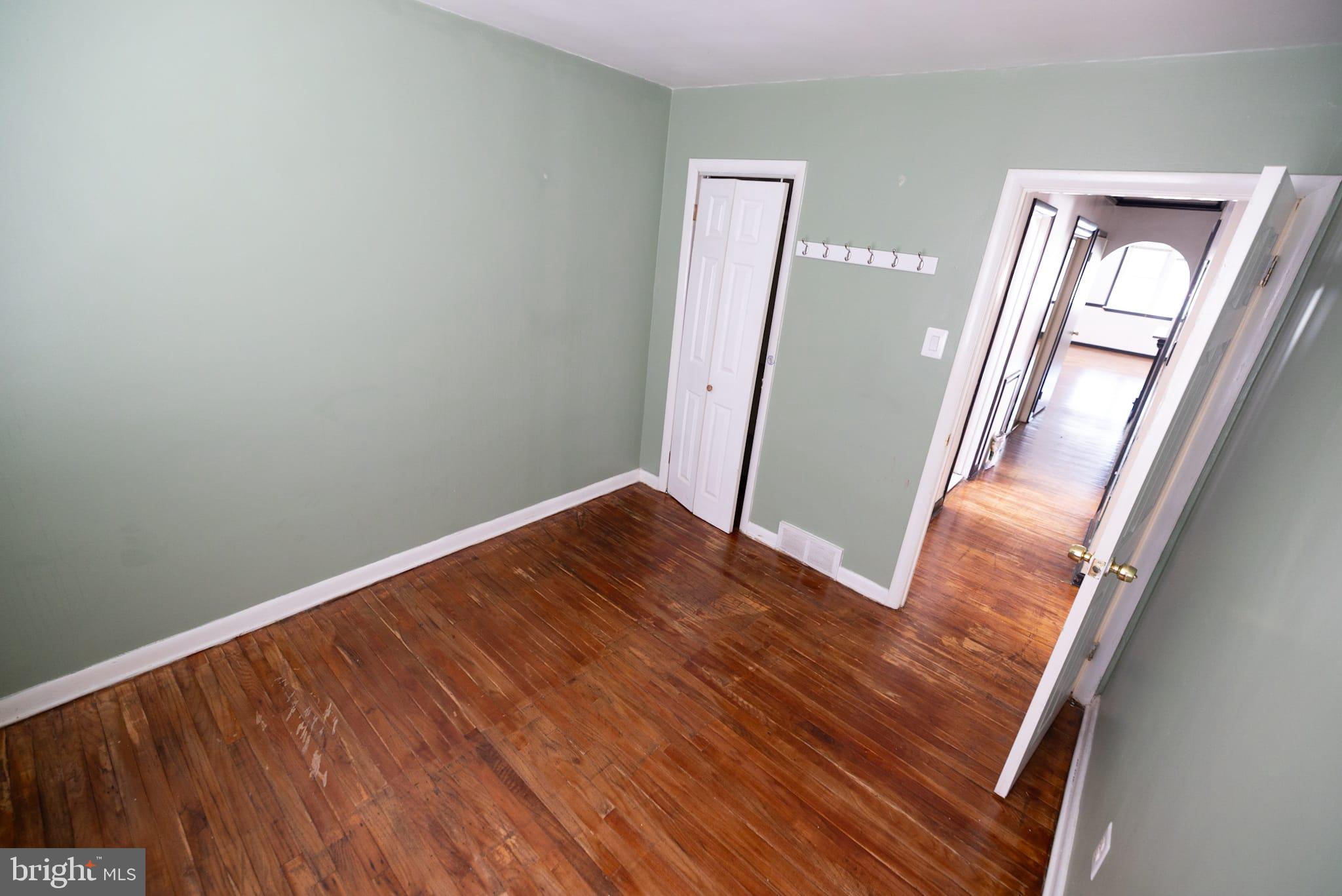 7239 Hill Road Philadelphia, PA 19128 - Photo 13 of 25 Gallery Image 13