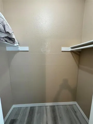 $1,675 | 8511 Westover Court, Unit 216, Granbury, TX 76049