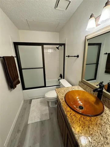 $1,675 | 8511 Westover Court, Unit 216, Granbury, TX 76049