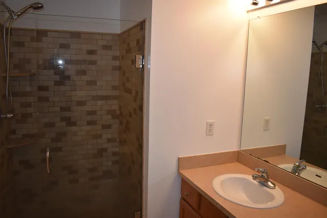 $2,200 | 39696 Rockcrest Lane, Northville, MI 48168