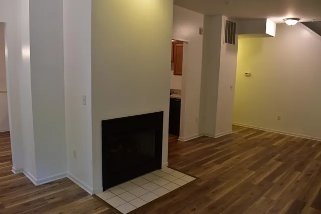 $2,200 | 39696 Rockcrest Lane, Northville, MI 48168