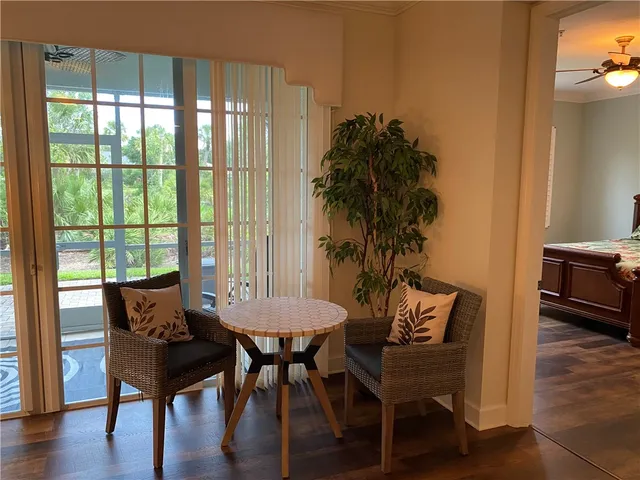 $2,400 | 2320 Water Oaks Lane, Unit 113, Vero Beach, FL 32962