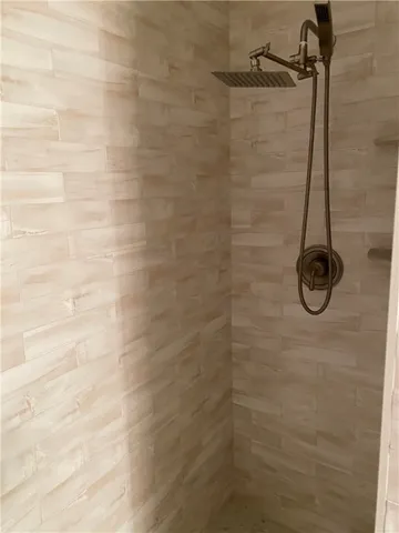 $2,400 | 2320 Water Oaks Lane, Unit 113, Vero Beach, FL 32962