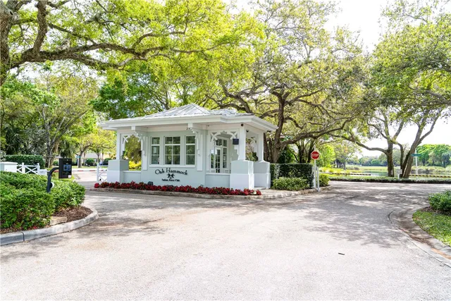 $2,400 | 2320 Water Oaks Lane, Unit 113, Vero Beach, FL 32962