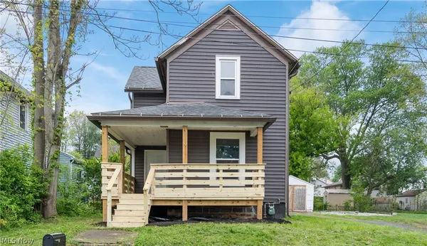 $175,000 | 200 19th Street Northwest, Barberton, OH 44203