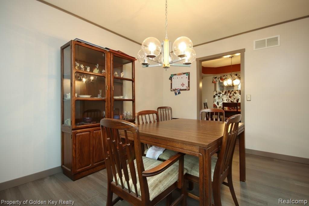 18634 Gill Road Livonia, MI 48152 - Photo 18 of 43 IMG_1439 (Custom).jpg