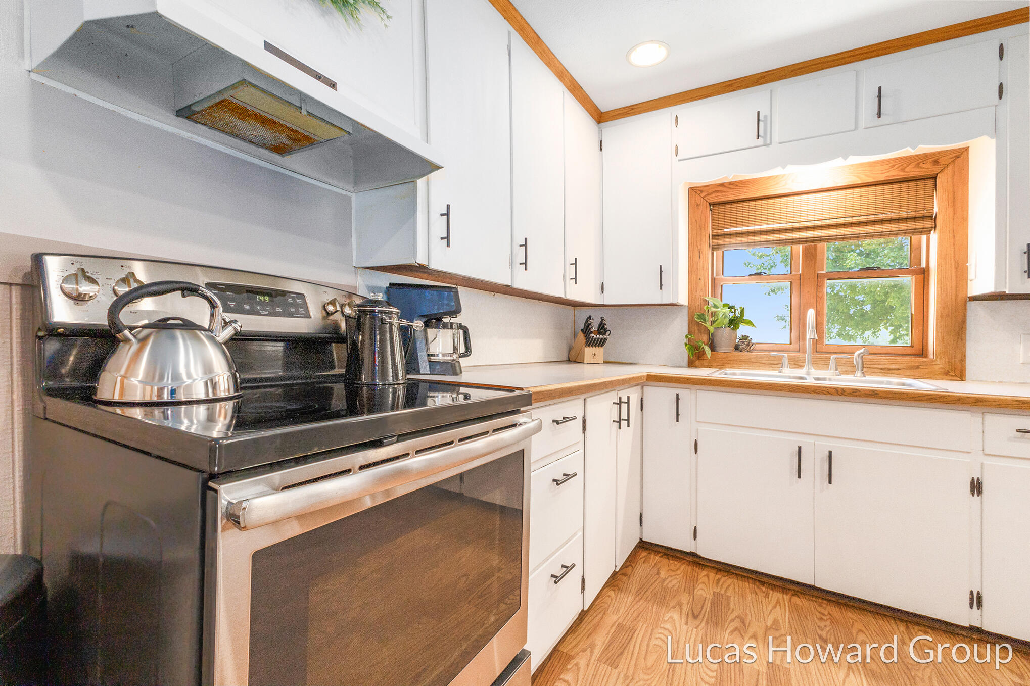 201 East Clarksville Road Portland, MI 48875 - Photo 7 of 28 11