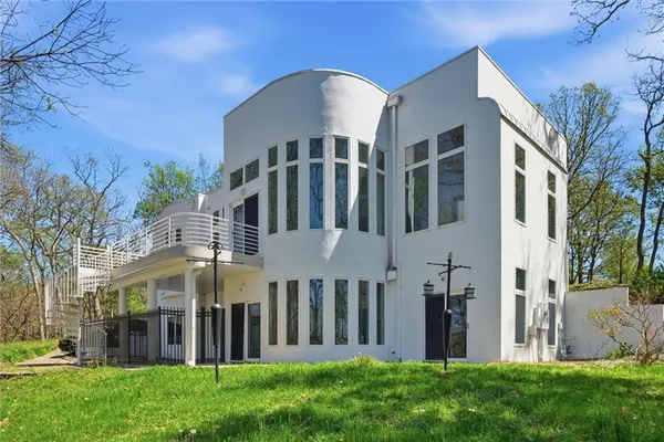 $995,000 | 16370 Northwest 130th Terrace, Platte City, MO 64079