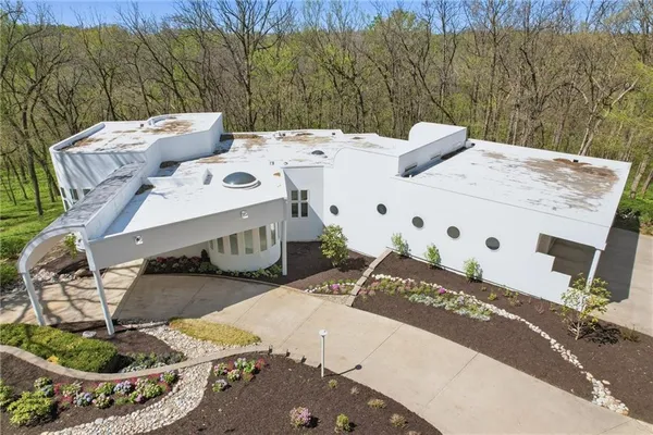 $995,000 | 16370 Northwest 130th Terrace, Platte City, MO 64079