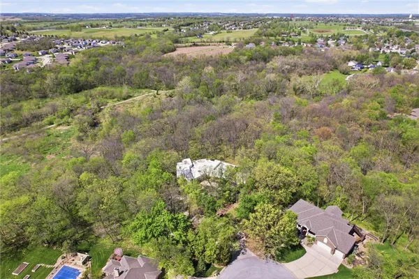 $995,000 | 16370 Northwest 130th Terrace, Platte City, MO 64079