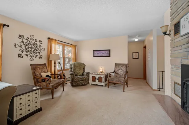 $699,900 | 18412 Sherrys Arm Road, Grand Rapids, MN 55744