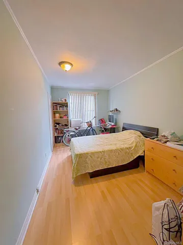 $2,350,000 | 132-51 Avery Avenue | Flushing