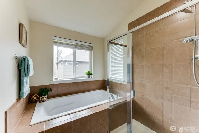 $1,199,000 | 16519 37th Drive Southeast, Bothell, WA 98012