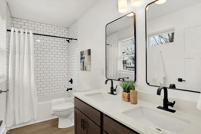 $339,000 | 1439 Deloss Street, Indianapolis, IN 46203