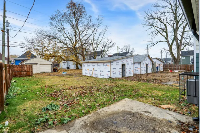 $339,000 | 1439 Deloss Street, Indianapolis, IN 46203