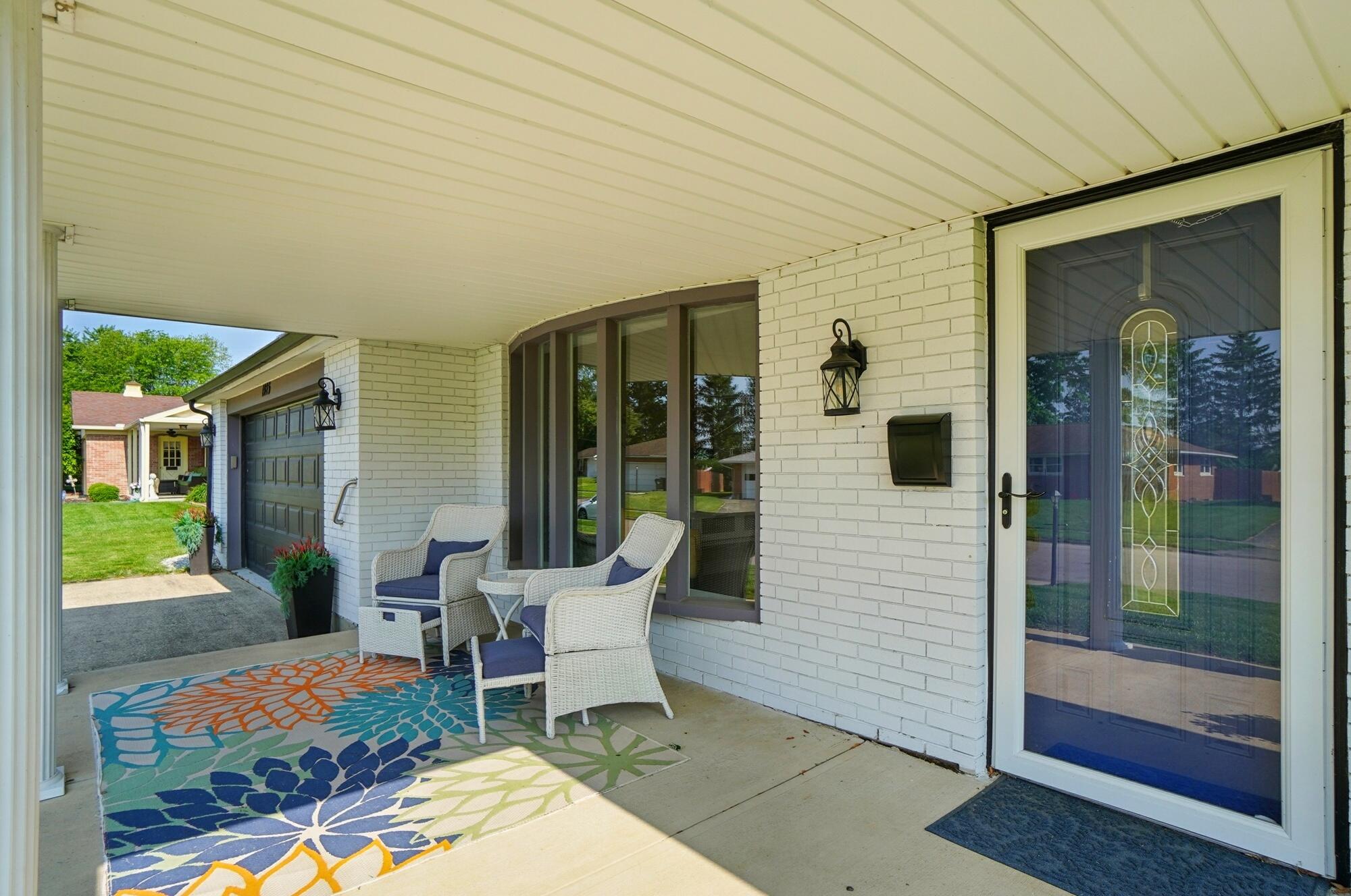 1425 Farnham Road Troy, OH 45373 - Photo 4 of 45 Gallery Image 4