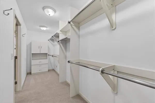 $585,000 | 7407 West 101st Terrace, Overland Park, KS 66212