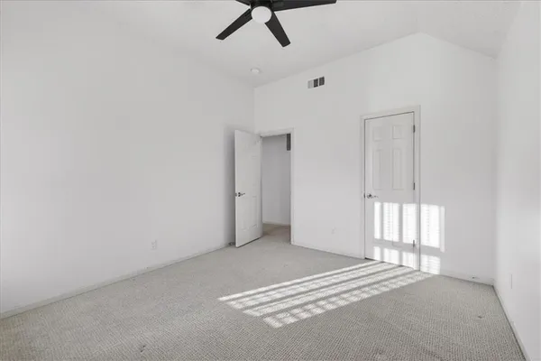 $585,000 | 7407 West 101st Terrace, Overland Park, KS 66212