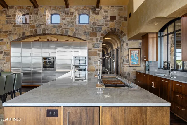 $12,795,000 | 42383 North 111th Place, Scottsdale, AZ 85262