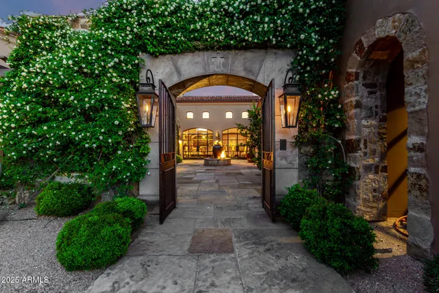 $12,795,000 | 42383 North 111th Place, Scottsdale, AZ 85262