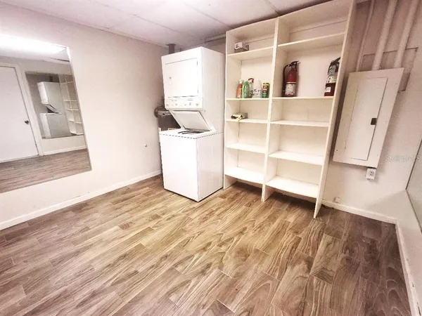 $1,850 | 2812 Dovewood Street, Clearwater, FL 33759