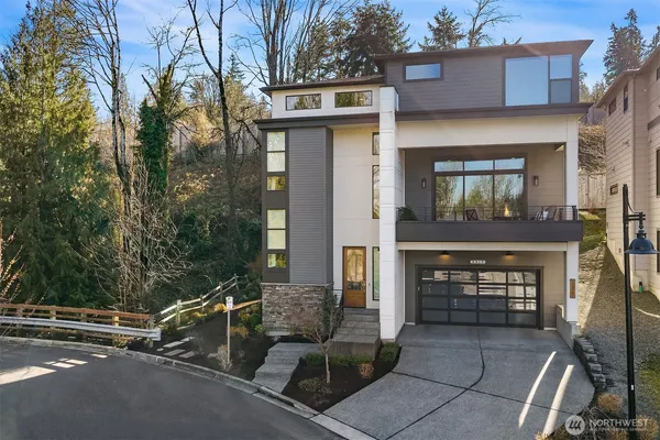 $2,215,950 | 3817 163rd Avenue Southeast, Bellevue, WA 98008