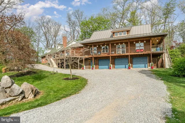 $779,900 | 99 Fogelsanger Road, Shippensburg, PA 17257