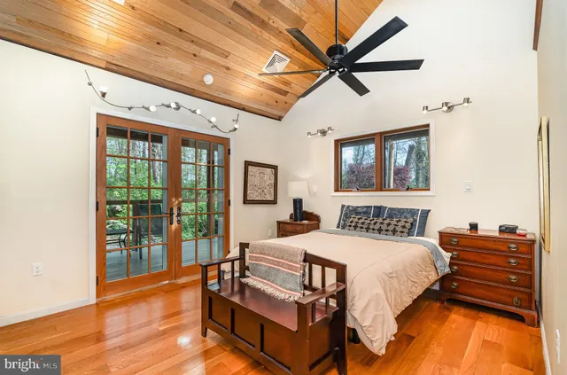 $779,900 | 99 Fogelsanger Road, Shippensburg, PA 17257