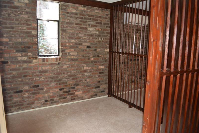 1491 Emory Road Northeast, Unit A Atlanta, GA 30306 - Photo 2 of 25