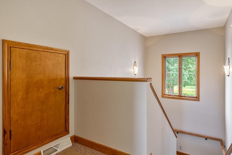 2230 South Riverside Drive Beloit, WI 53511 - Photo 54 of 75