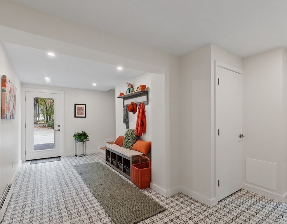 151 Spectacle Pond Road Littleton, MA 01460 - Photo 23 of 41