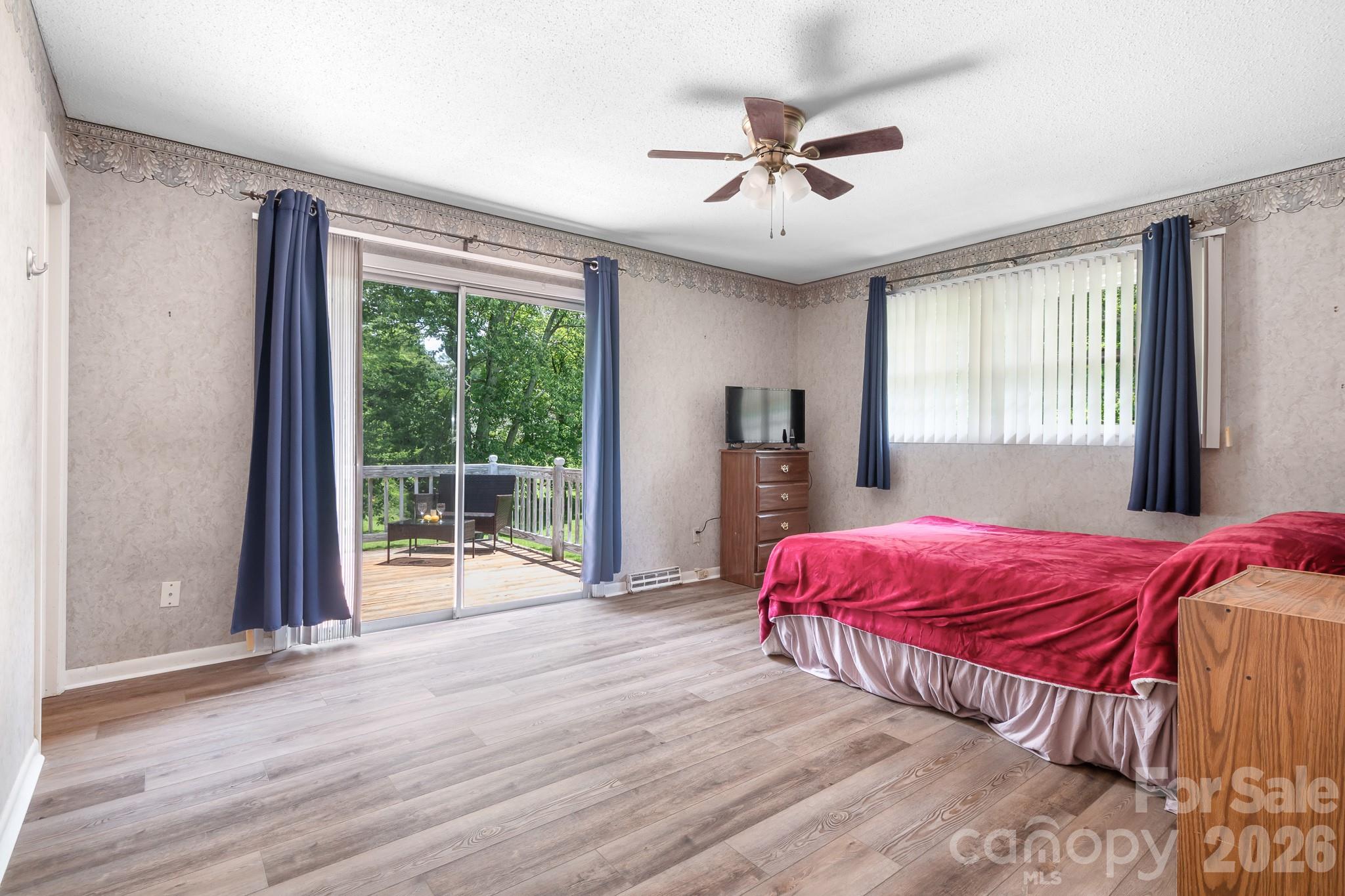 1009 Springs Road Lincolnton, NC 28092 - Photo 12 of 27 Gallery Image 12