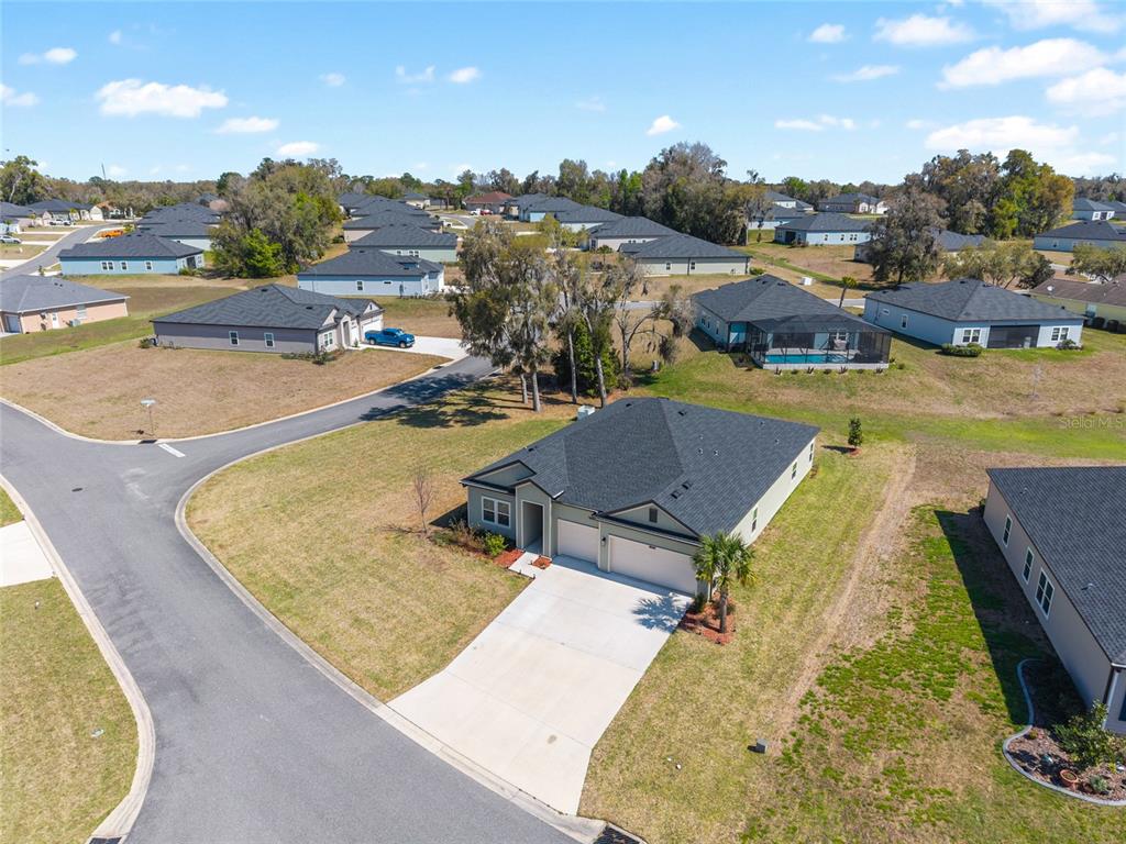 19692 Southwest 77th Loop Dunnellon, FL 34432 - Photo 17 of 20 a view of a swimming pool with a lake view