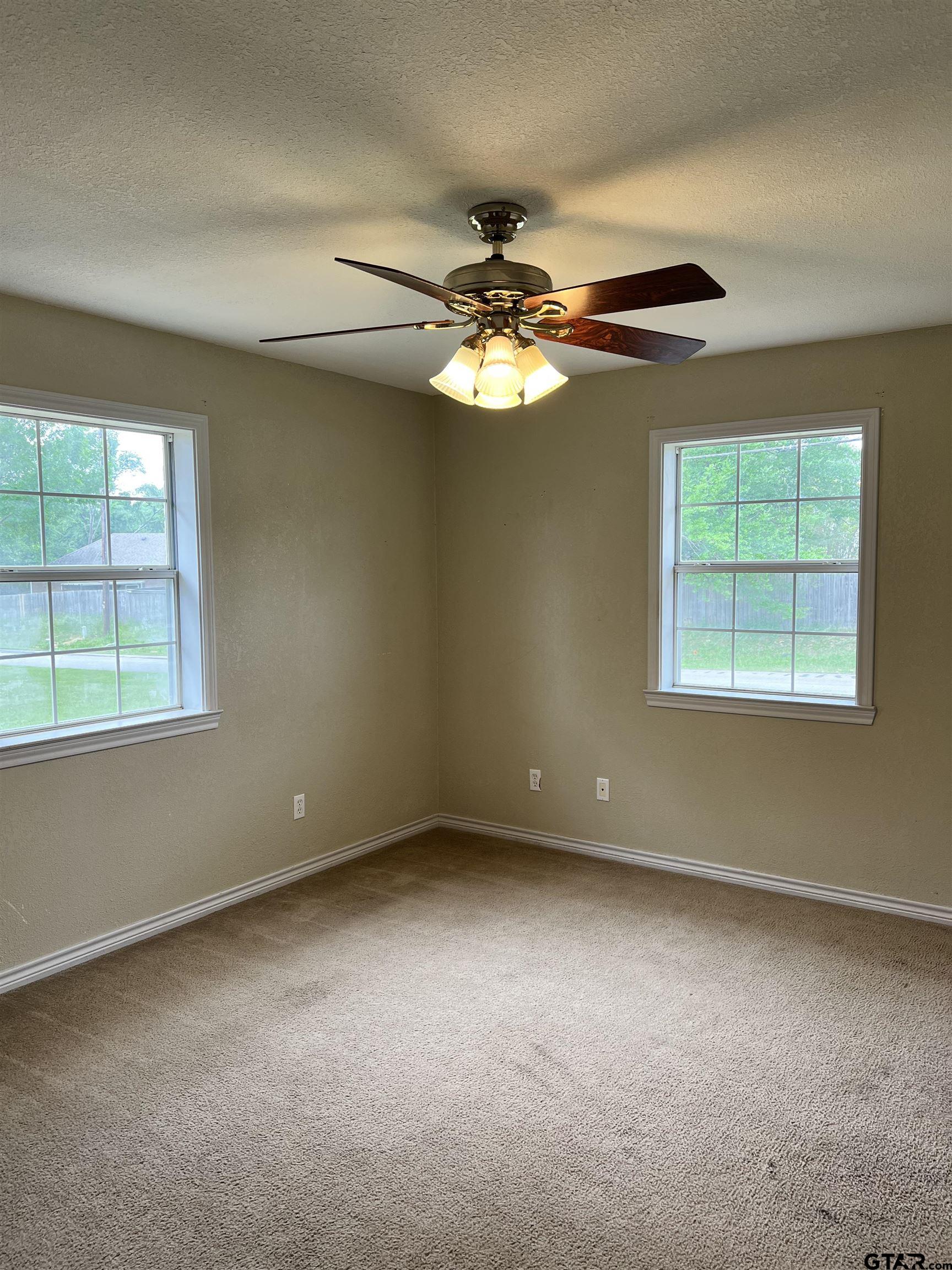 1002 South Boyd Street Lindale, TX 75771 - Photo 31 of 41