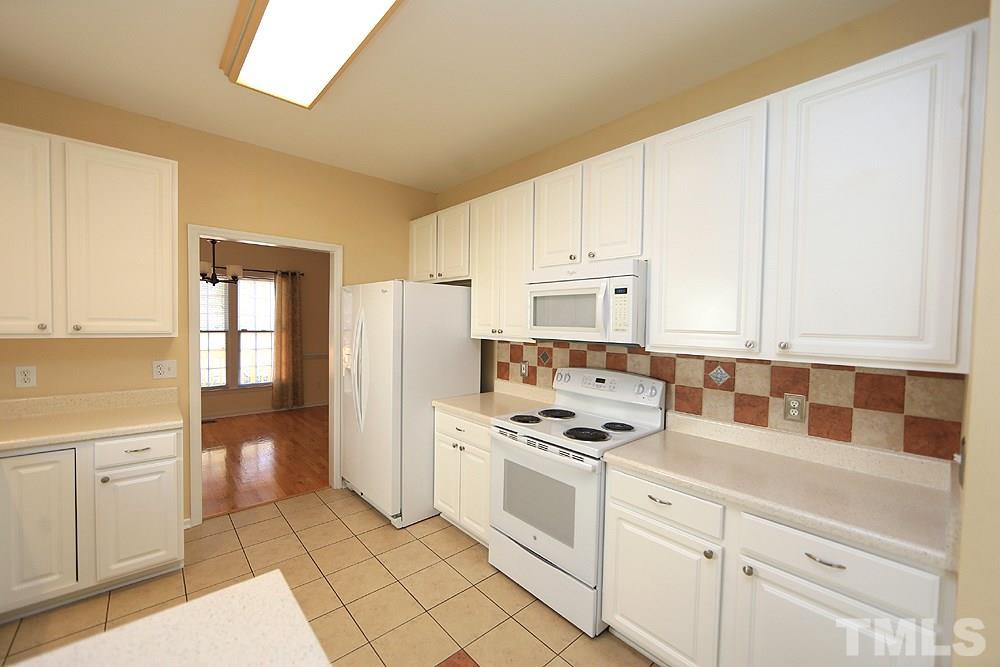 3300 Bellenden Place Raleigh, NC 27604 - Photo 8 of 23