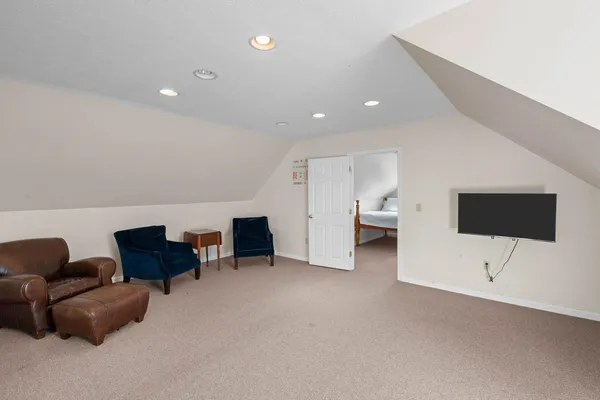 $925,000 | 65 Kendall Hill Road, Mont Vernon, NH 03057