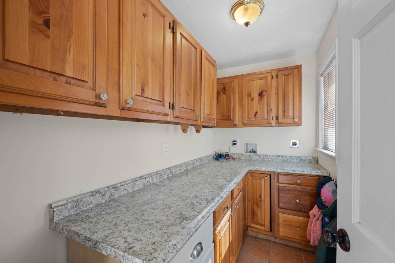 65 Kendall Hill Road Mont Vernon, NH 03057 - Photo 7 of 50